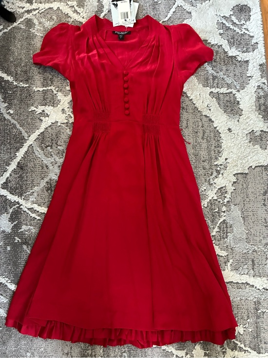 Betsey Johnson Dresses & Skirts - NWT vintage Betsy Johnson silk dress Sz 6 100% silk cherry red button retro 60s